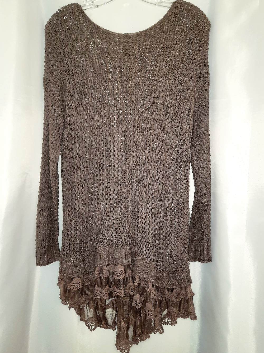 Entro Taupe Open-Knit Scoop Neck Sweater Ruffle Lace Hem Women's SM (NWT)